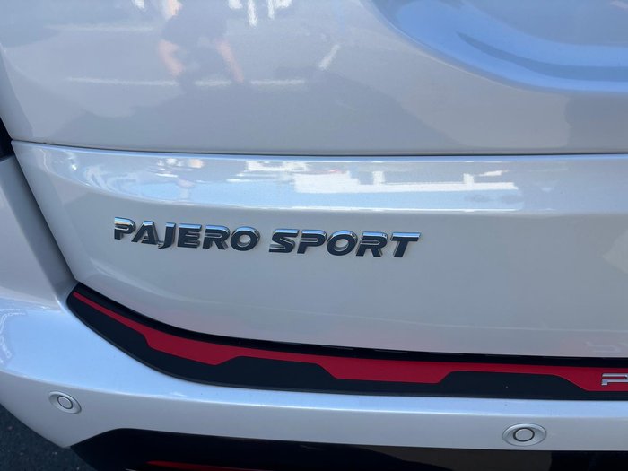 2022 Mitsubishi Pajero Sport GSR