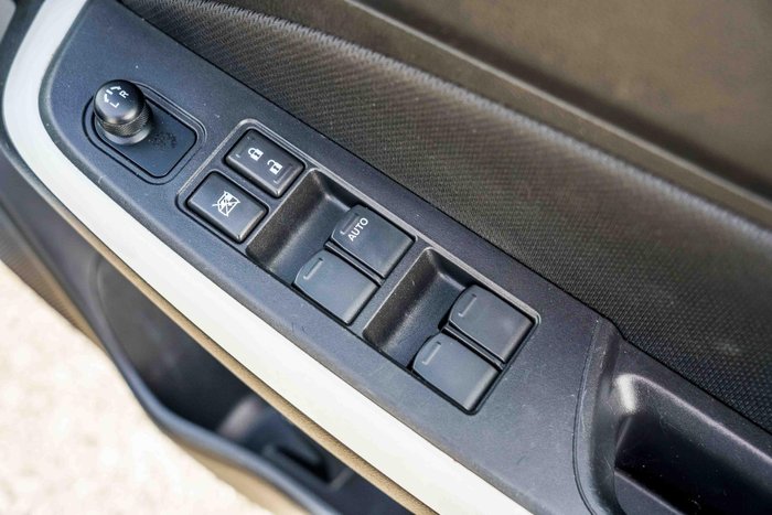 2020 Suzuki Swift GL Navigator