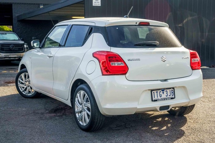 2020 Suzuki Swift GL Navigator