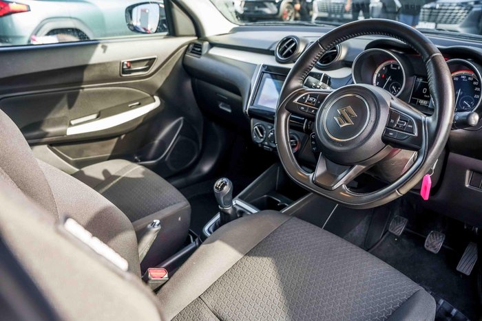 2020 Suzuki Swift GL Navigator