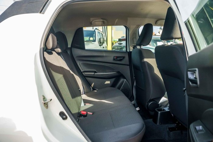 2020 Suzuki Swift GL Navigator