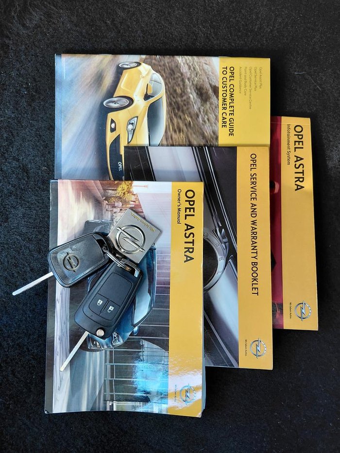 2012 Opel Astra AS Sovereign Silver