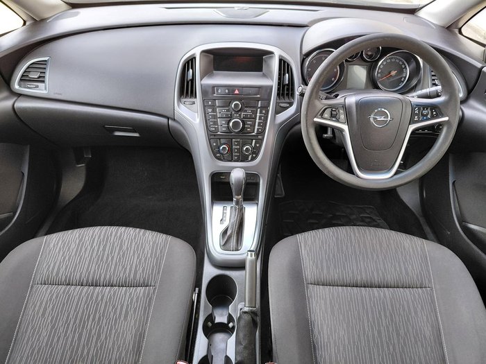 2012 Opel Astra AS Sovereign Silver