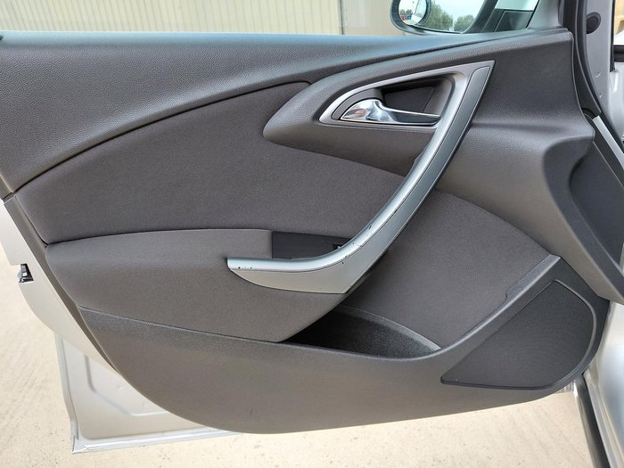 2012 Opel Astra AS Sovereign Silver