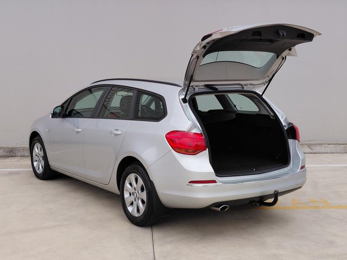 2012 Opel Astra AS Sovereign Silver