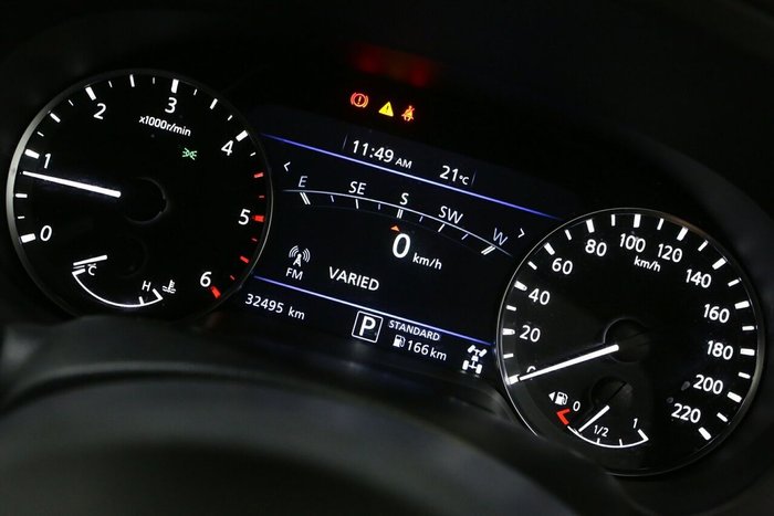 2021 Nissan Navara ST-X