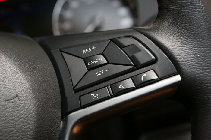 2021 Nissan Navara ST-X