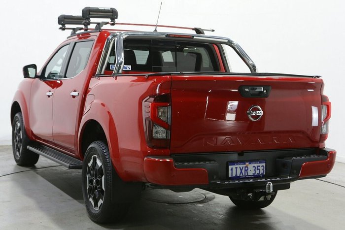2021 Nissan Navara ST-X