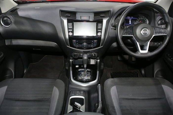 2021 Nissan Navara ST-X