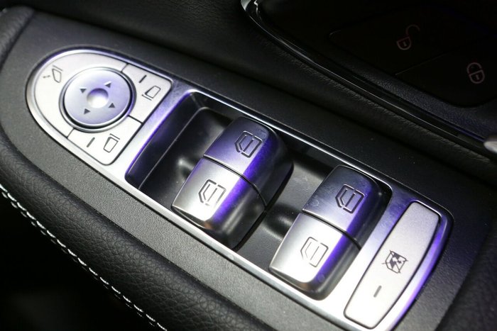2021 Mercedes-Benz C-Class C300
