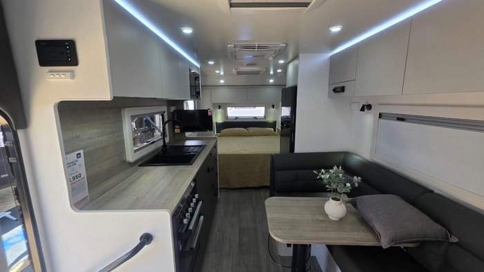 2026 Franklin Razor 208 208