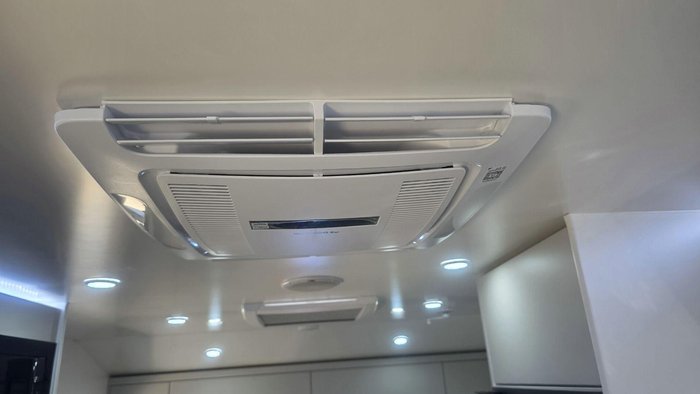 2026 Franklin Razor 208 208