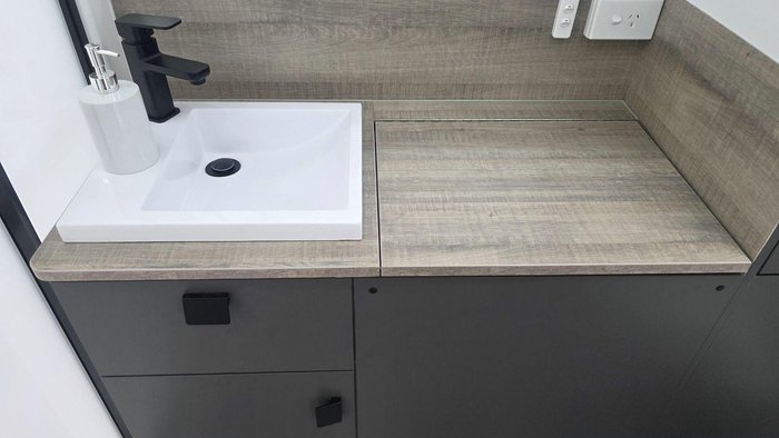 2026 Franklin Razor 208 208