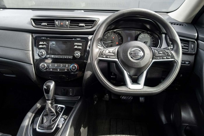 2020 Nissan X-TRAIL ST