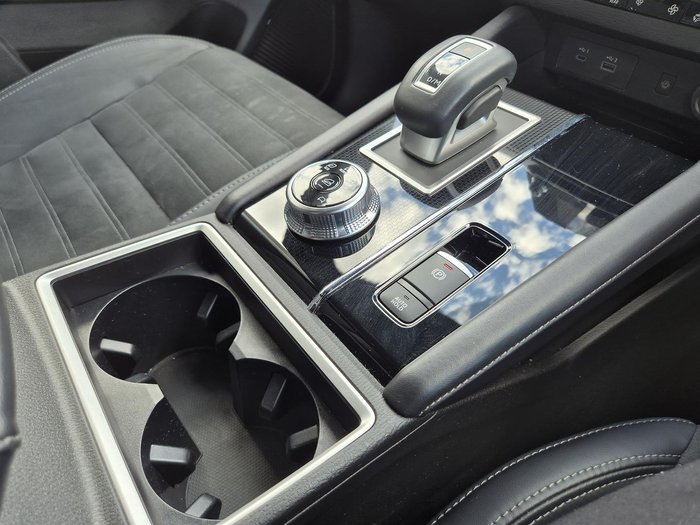 2024 Mitsubishi Outlander Black Edition