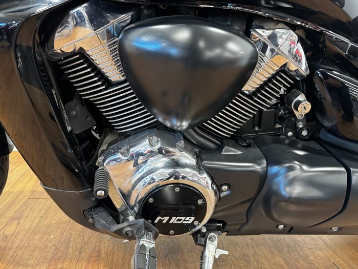 2008 Suzuki VZR 1800 BOULEVARD (M109R) Black