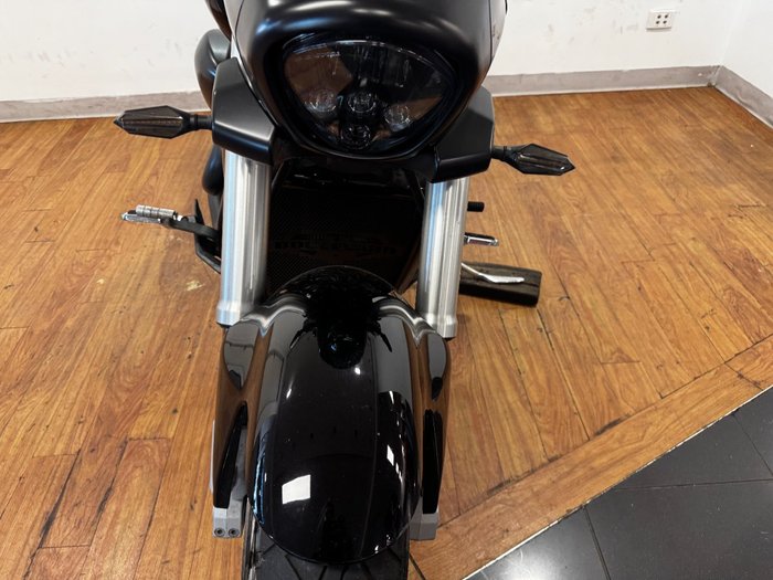 2008 Suzuki VZR 1800 BOULEVARD (M109R) Black