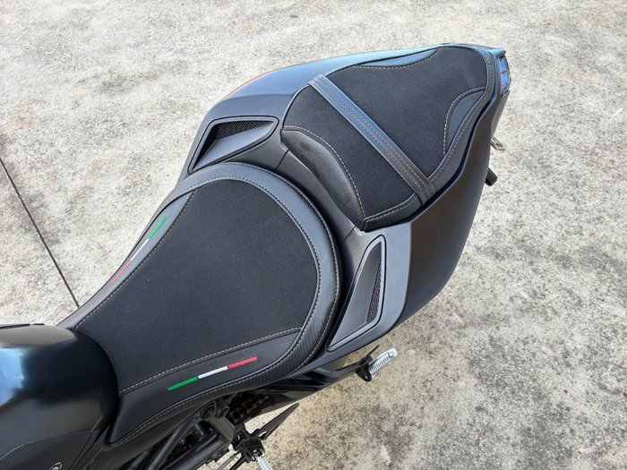 2012 DUCATI STREETFIGHTER 848 Blue