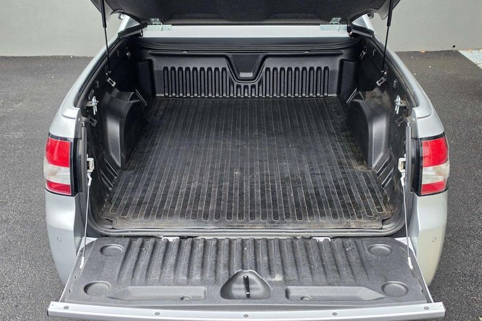 2014 Holden Ute SS V