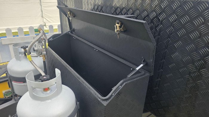 2026 Leader Caravans 1960_C_K1e5xb_T Dirtroad 1960