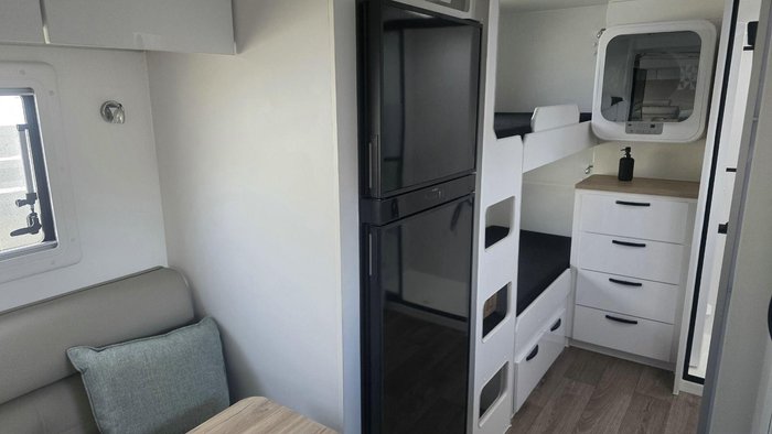 2026 Leader Caravans 1960_C_K1e5xb_T Dirtroad 1960