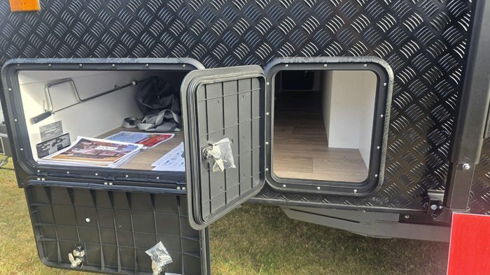 2026 Leader Caravans 1960_C_K1e5xb_T Dirtroad 1960