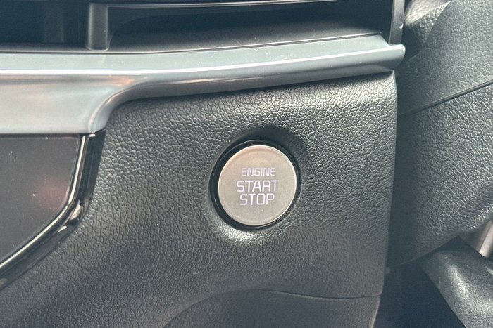 2025 Kia Sorento Sport+ MQ4 PE MY25 Snow White Pearl (SWP)