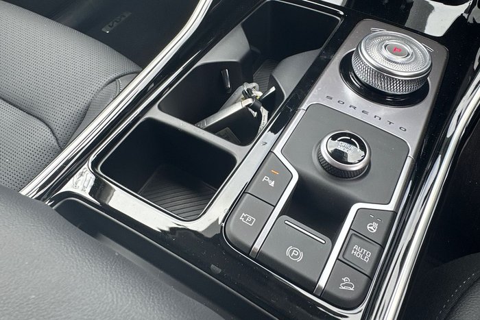 2025 Kia Sorento Sport+ MQ4 PE MY25 Snow White Pearl (SWP)