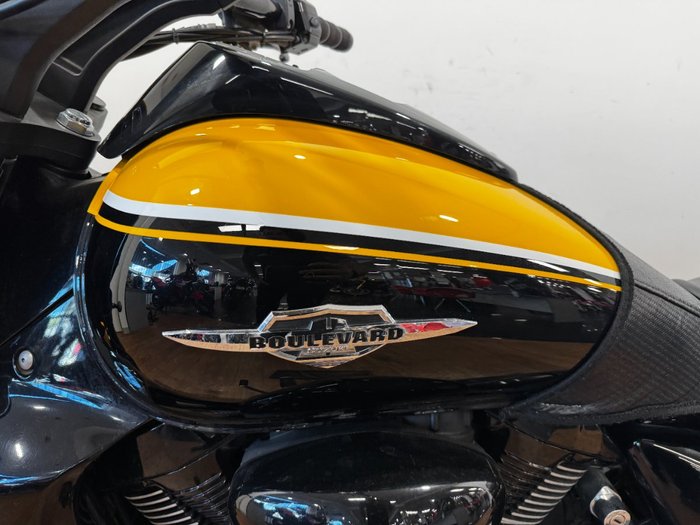 2014 Suzuki VZR 1800 BOULEVARD (M109R) SE YELLOW