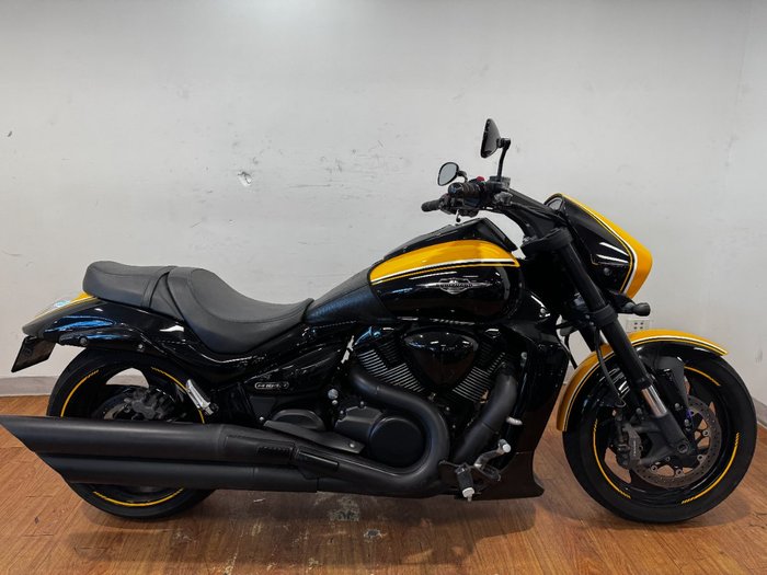2014 Suzuki VZR 1800 BOULEVARD (M109R) SE YELLOW