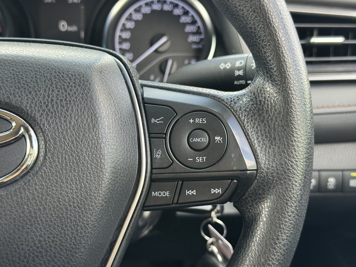 2019 Toyota Camry Ascent