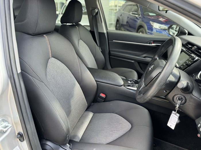 2019 Toyota Camry Ascent