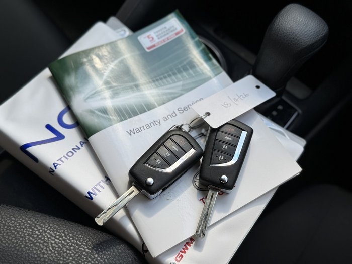 2019 Toyota Camry Ascent