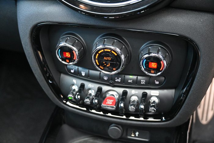 2022 MINI Clubman John Cooper Works MINI Yours