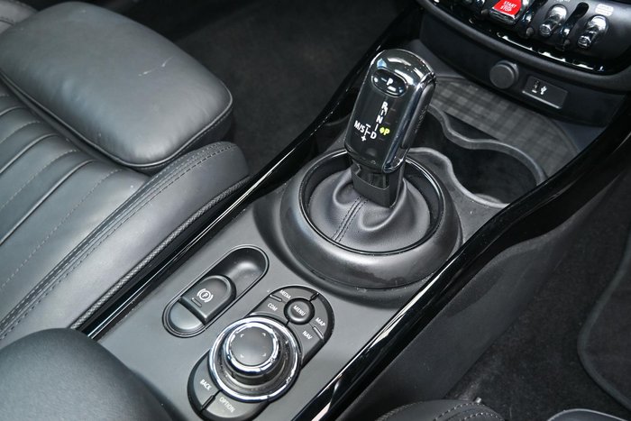 2022 MINI Clubman John Cooper Works MINI Yours