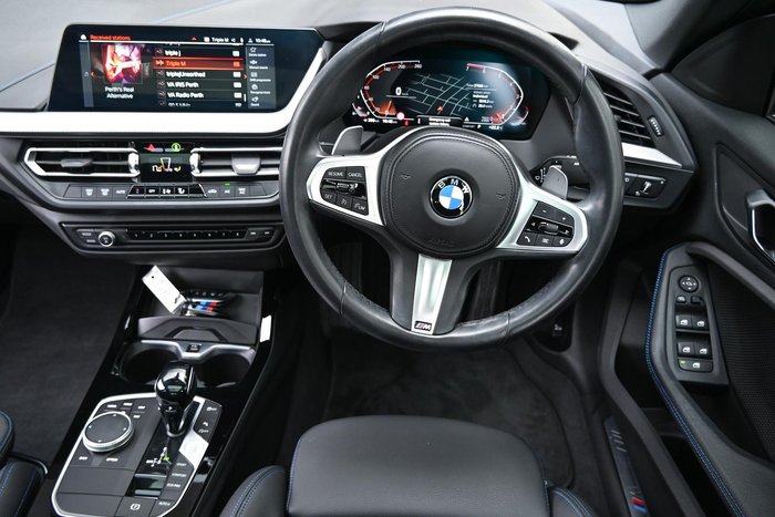 2023 BMW 2 Series 220i M Sport