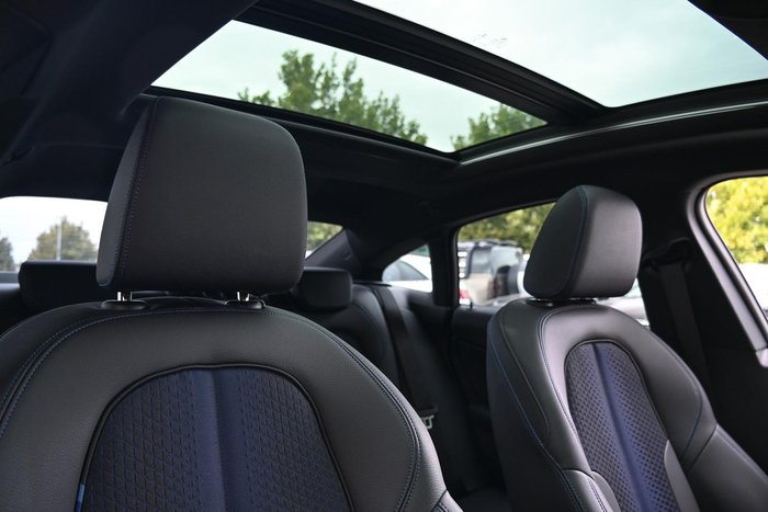 2023 BMW 2 Series 220i M Sport