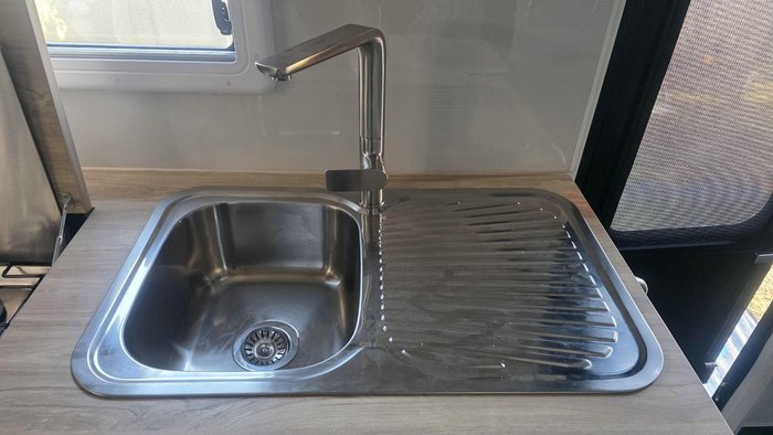 2026 Leader Caravans 2260_Cr_K1e7b_T Gold Le 2260