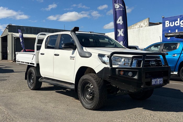2020 Toyota Hilux SR