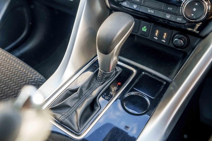 2024 Mitsubishi Eclipse Cross ES