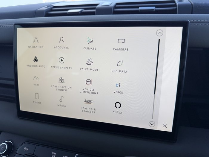 2025 Land Rover Defender 110 D350 X-Dynamic SE