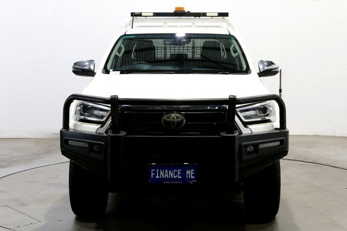 2021 Toyota Hilux SR5