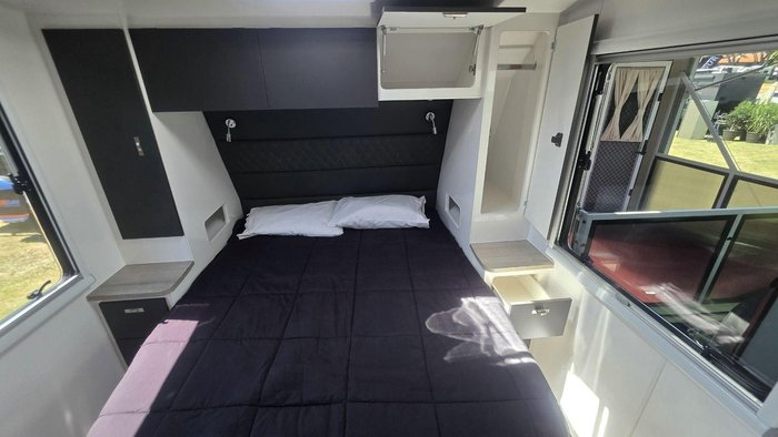 2026 Essential Caravans Ranger 196R 19'6