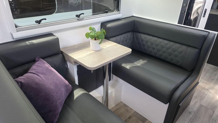 2026 Essential Caravans Ranger 196R 19'6