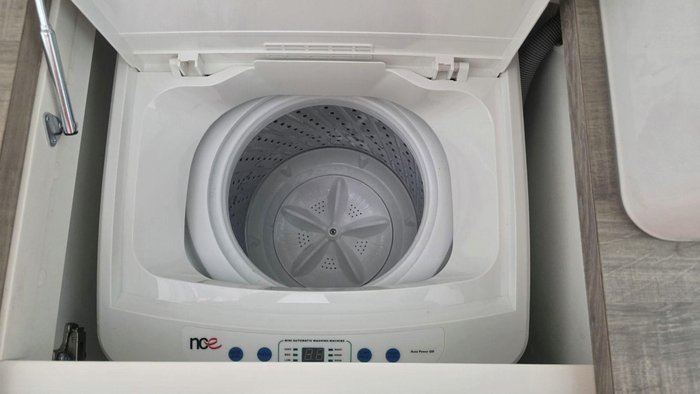 2026 Essential Caravans Ranger 196R 19'6