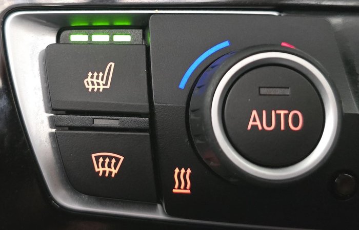 2016 BMW 2 Series M235i Black Sapphire