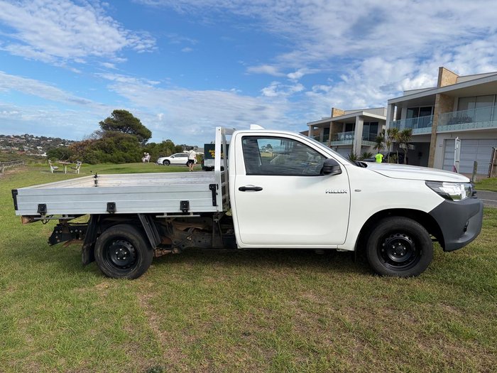 2022 Toyota Hilux Workmate