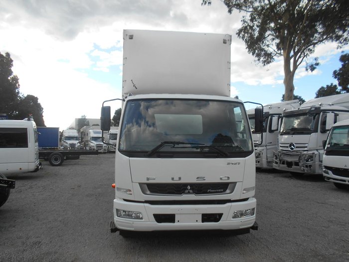 2021 Fuso Fighter 2427 WHITE