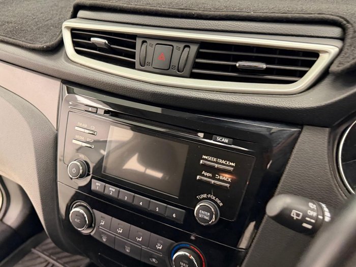 2017 Nissan QASHQAI ST J11 Series 2 Ivory Pearl