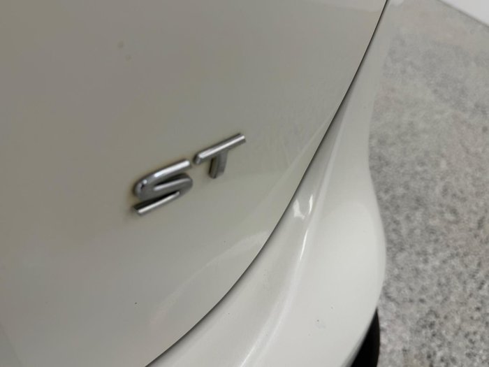 2017 Nissan QASHQAI ST J11 Series 2 Ivory Pearl